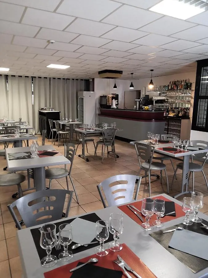 Hotel Restaurant Le Castellas Murat-sur-Vebre